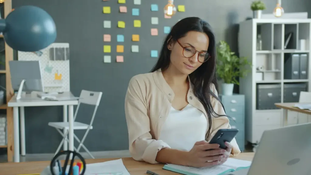 AI Budgeting Tools for Low Income Earners helping track expenses